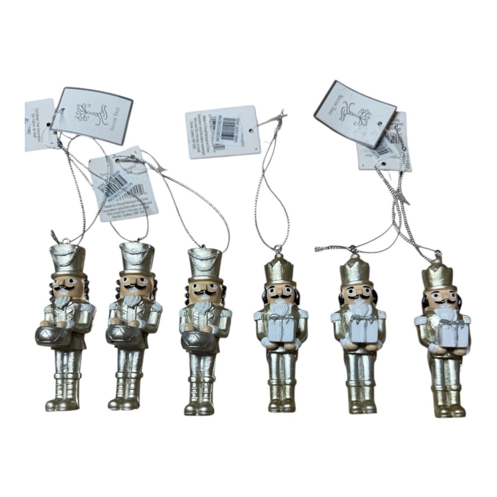 Nutcracker Silver/Gold ornaments